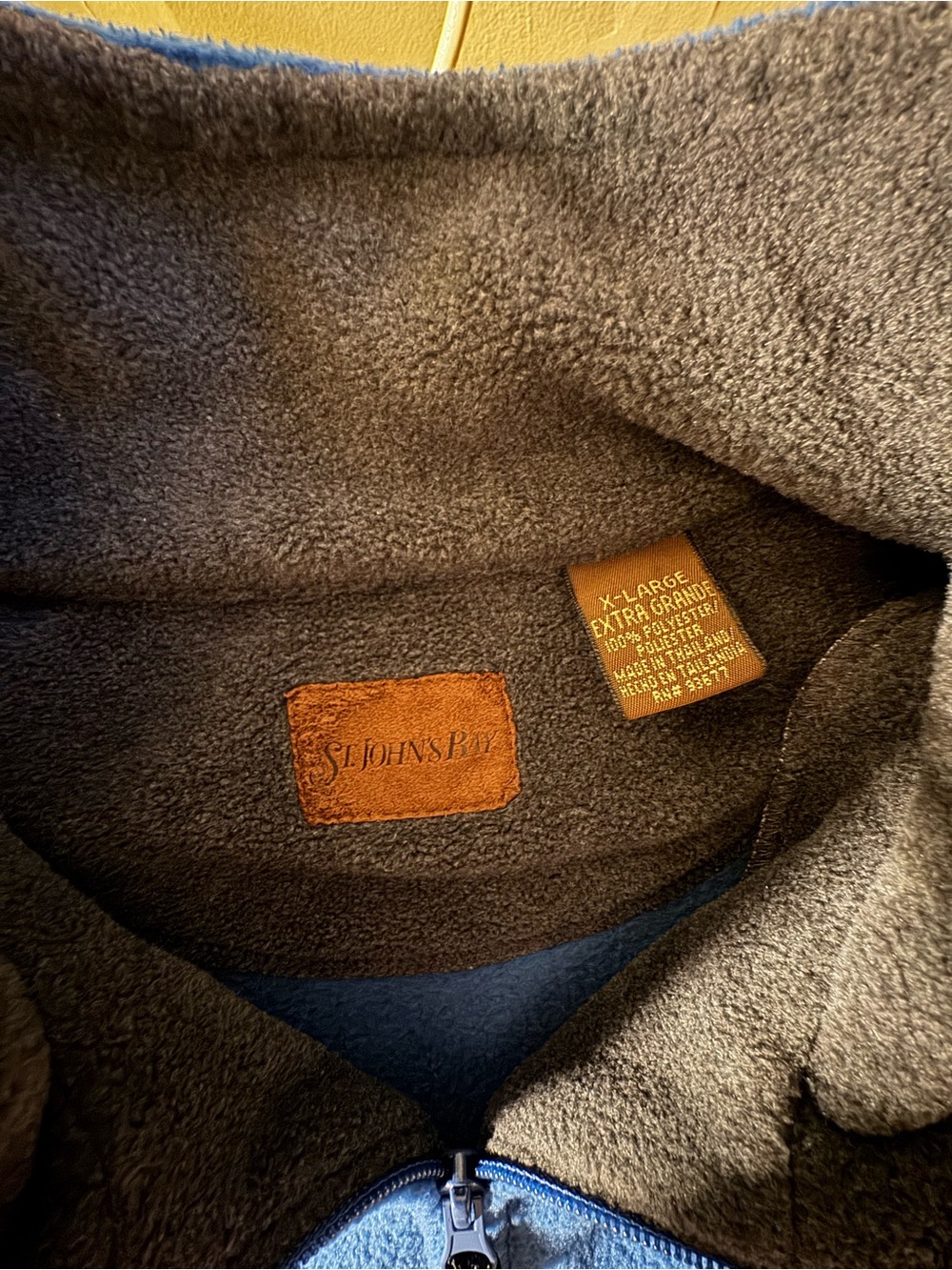 Sweater - Picture 2 of 2